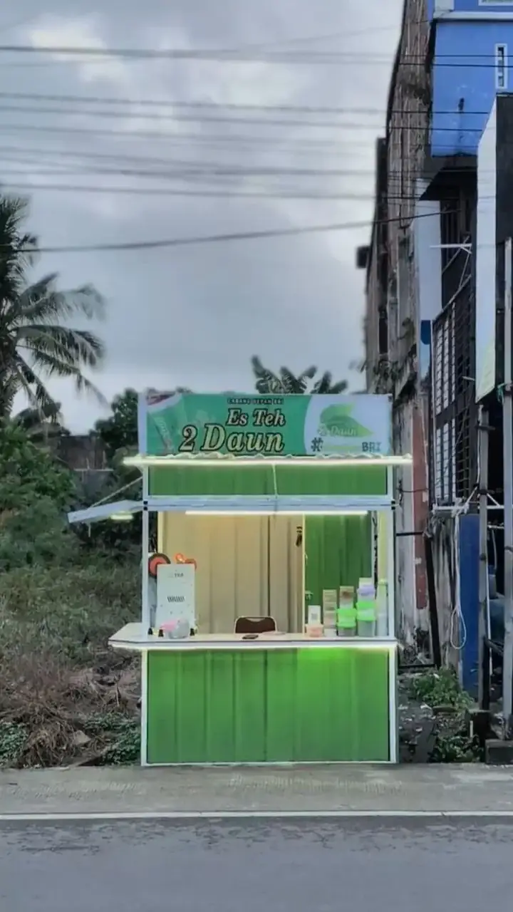 Outlet Es Teh 2 Daun Ahmad Yani